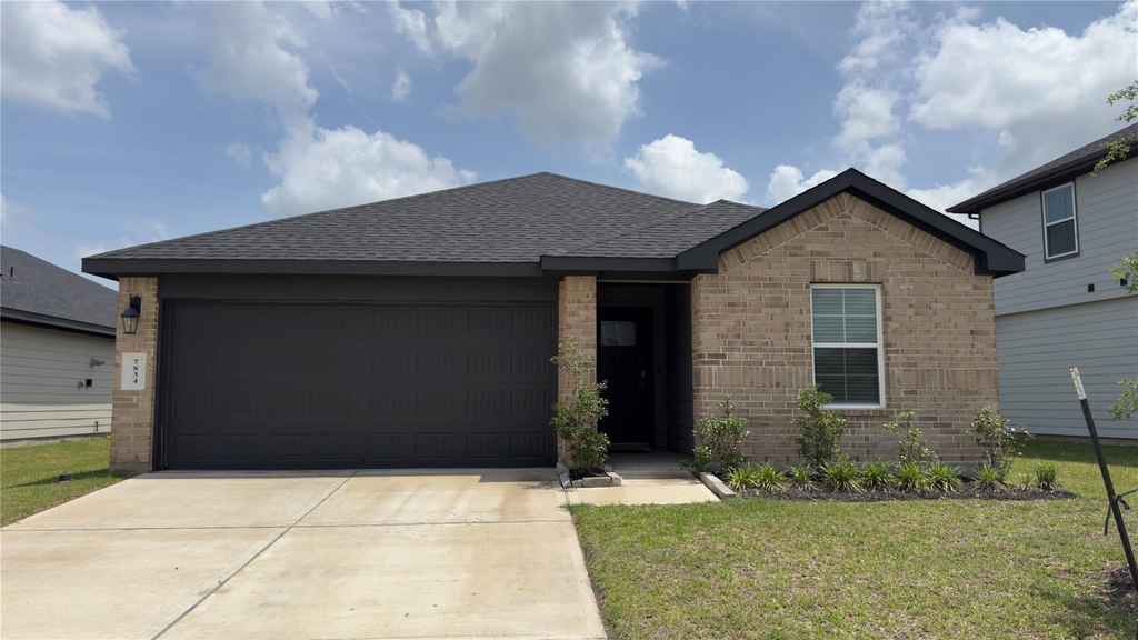 7834 Calabria Drive - Photo 2
