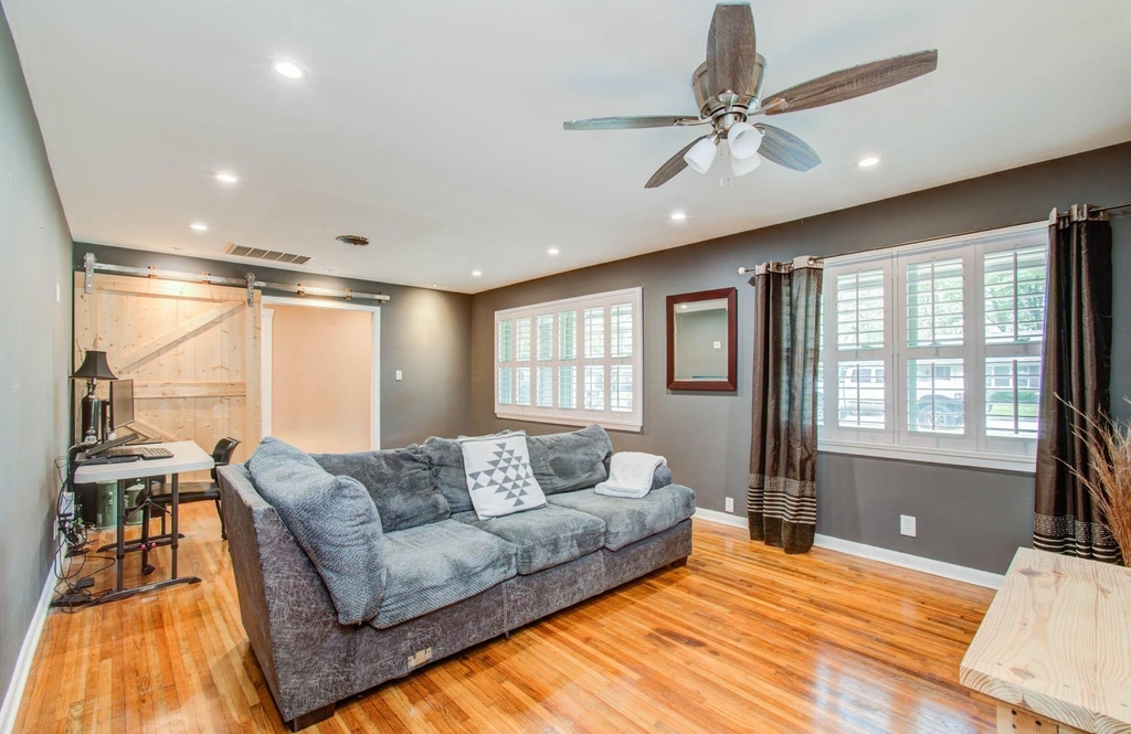 9002 Railton Street - Photo 16