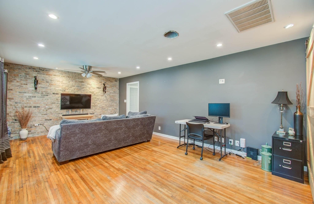 9002 Railton Street - Photo 13