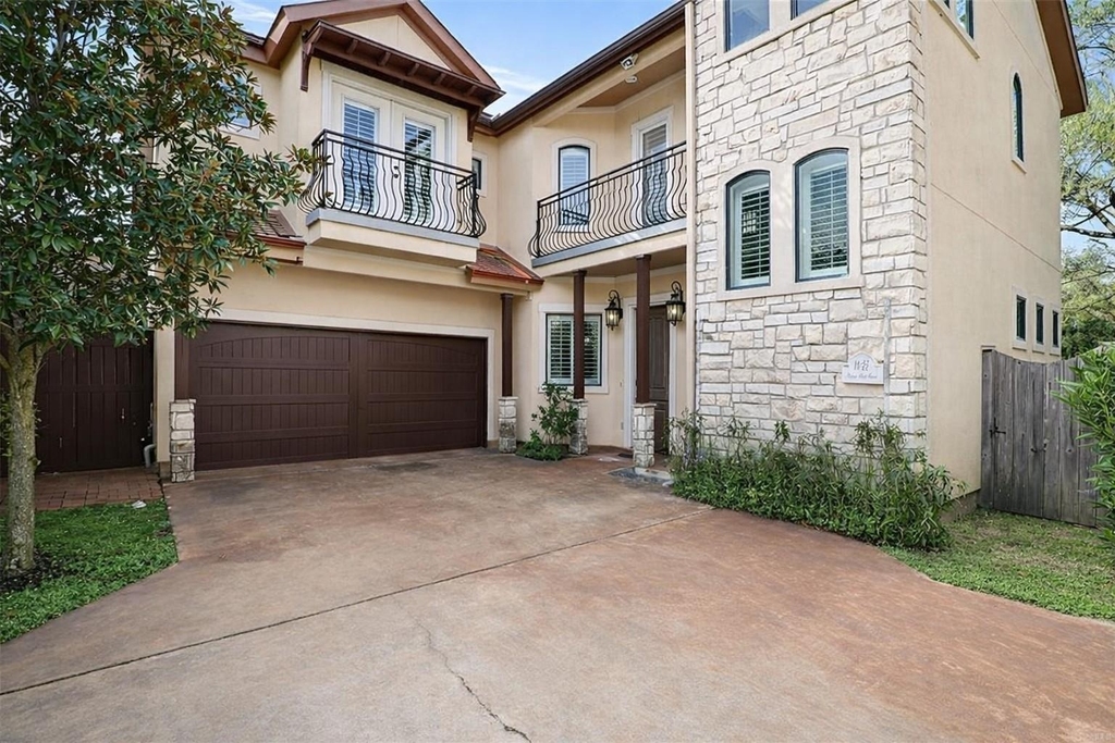 11025 Robin Hood Court - Photo 2