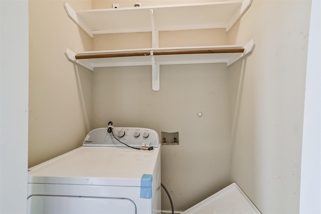 11025 Robin Hood Court - Photo 18