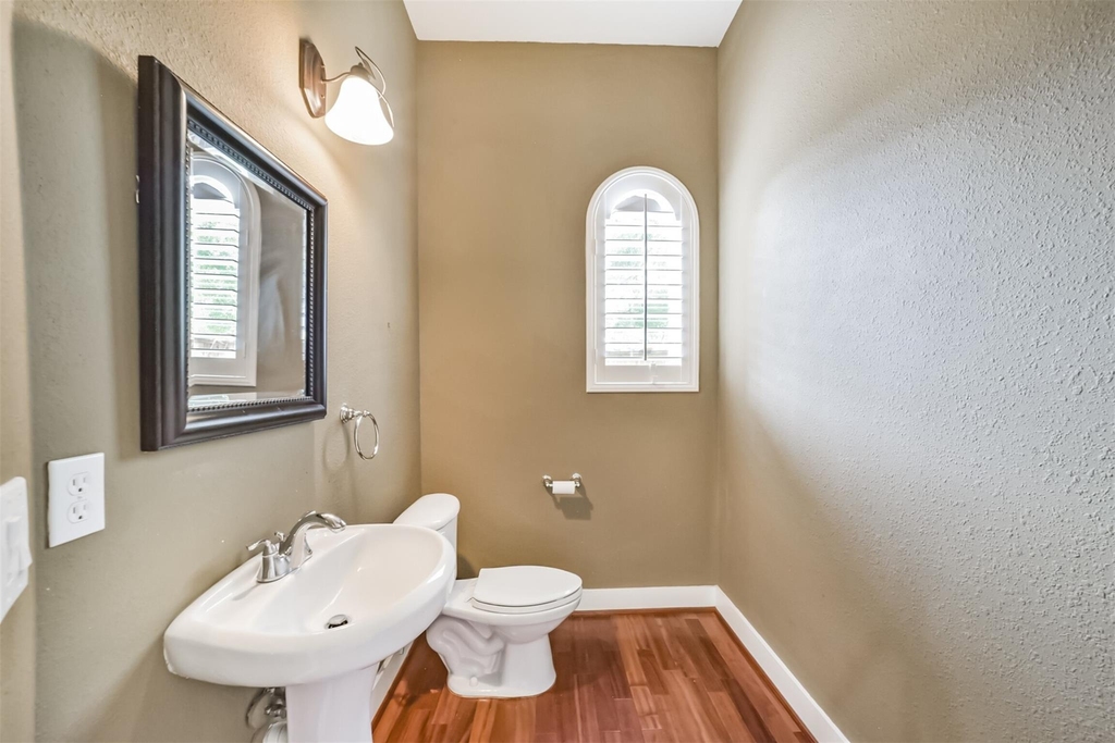 11025 Robin Hood Court - Photo 24