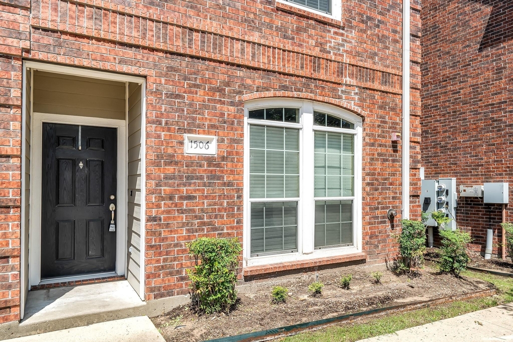 305 Holleman Drive E - Photo 1