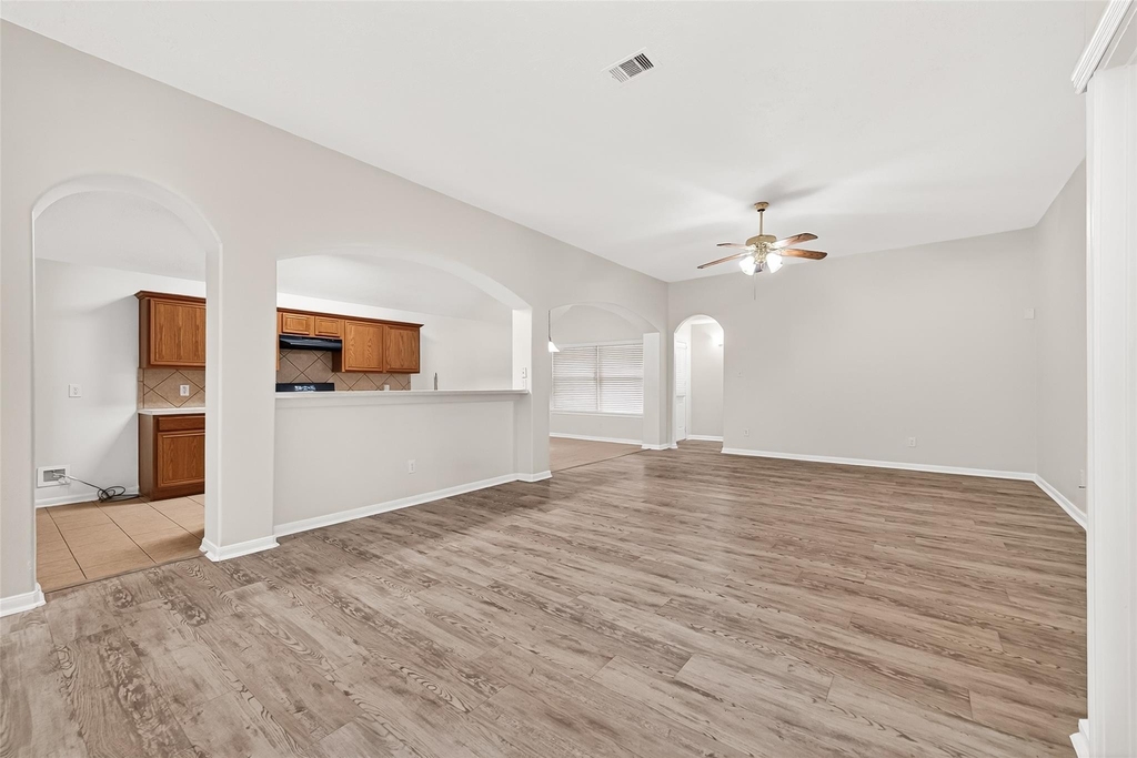13006 Rose Landing Drive - Photo 5