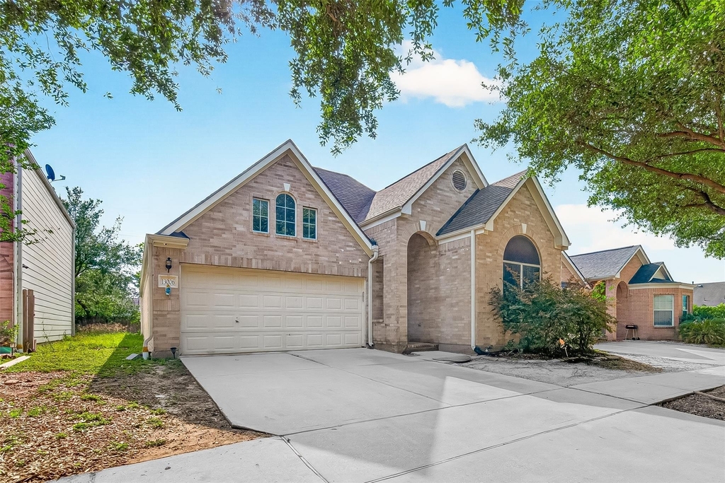 13006 Rose Landing Drive - Photo 1