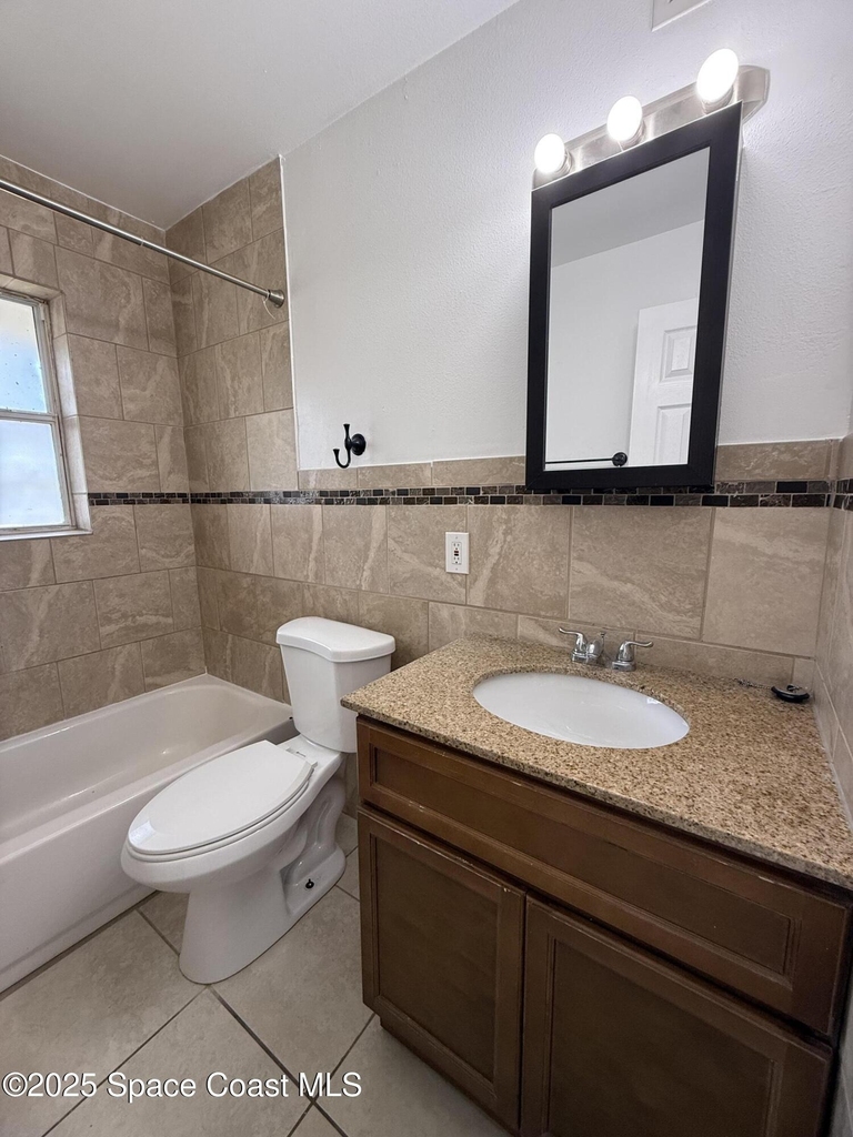 1432 Parkway Drive - Photo 13