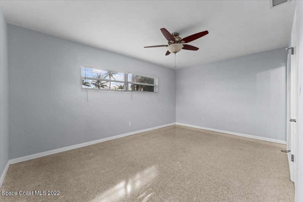 215 Marion Street - Photo 10