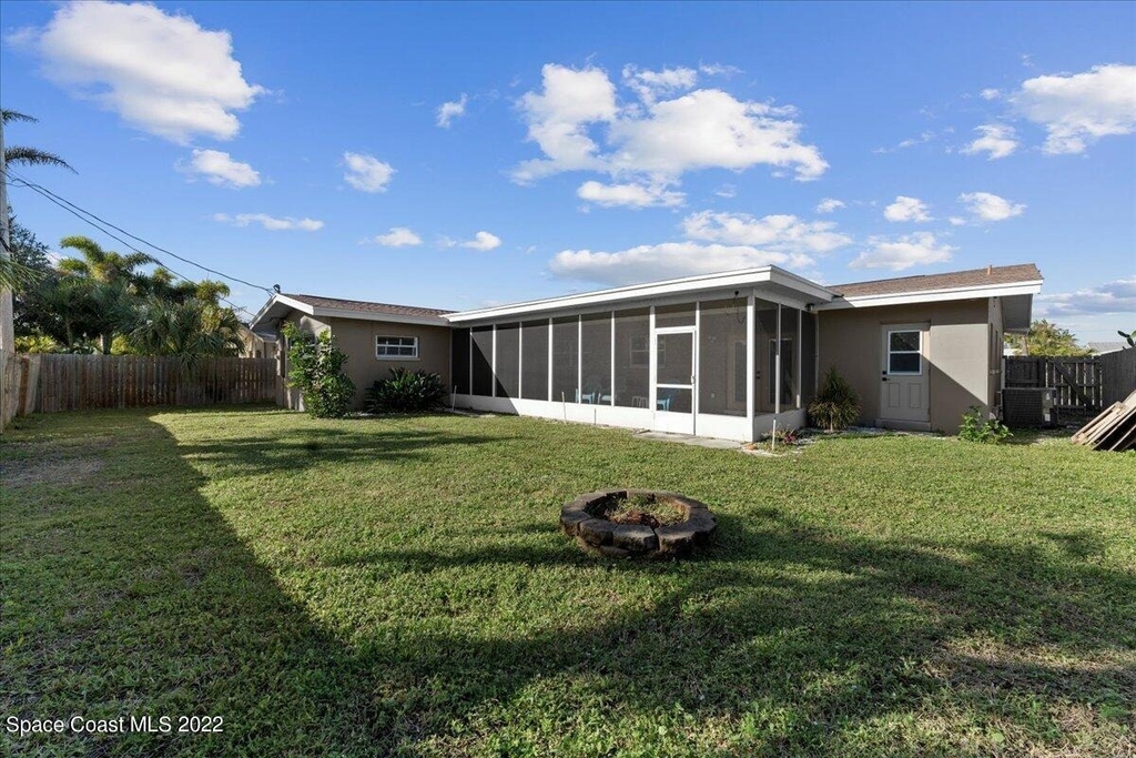 215 Marion Street - Photo 18