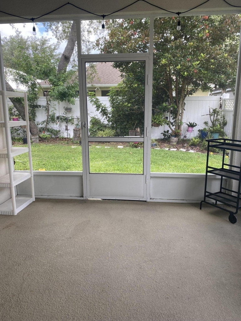 412 Waterside Circle - Photo 11