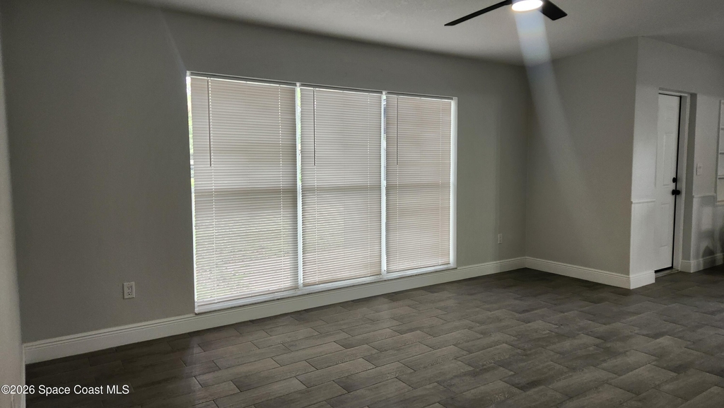 102 S Christmas Hill Road - Photo 8