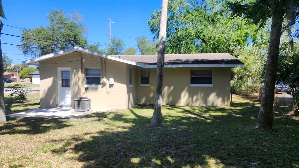 565 3rd Avenue - Photo 3