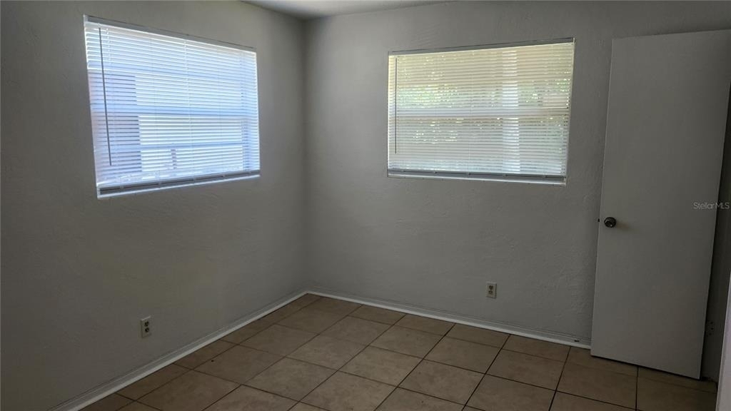 565 3rd Avenue - Photo 18