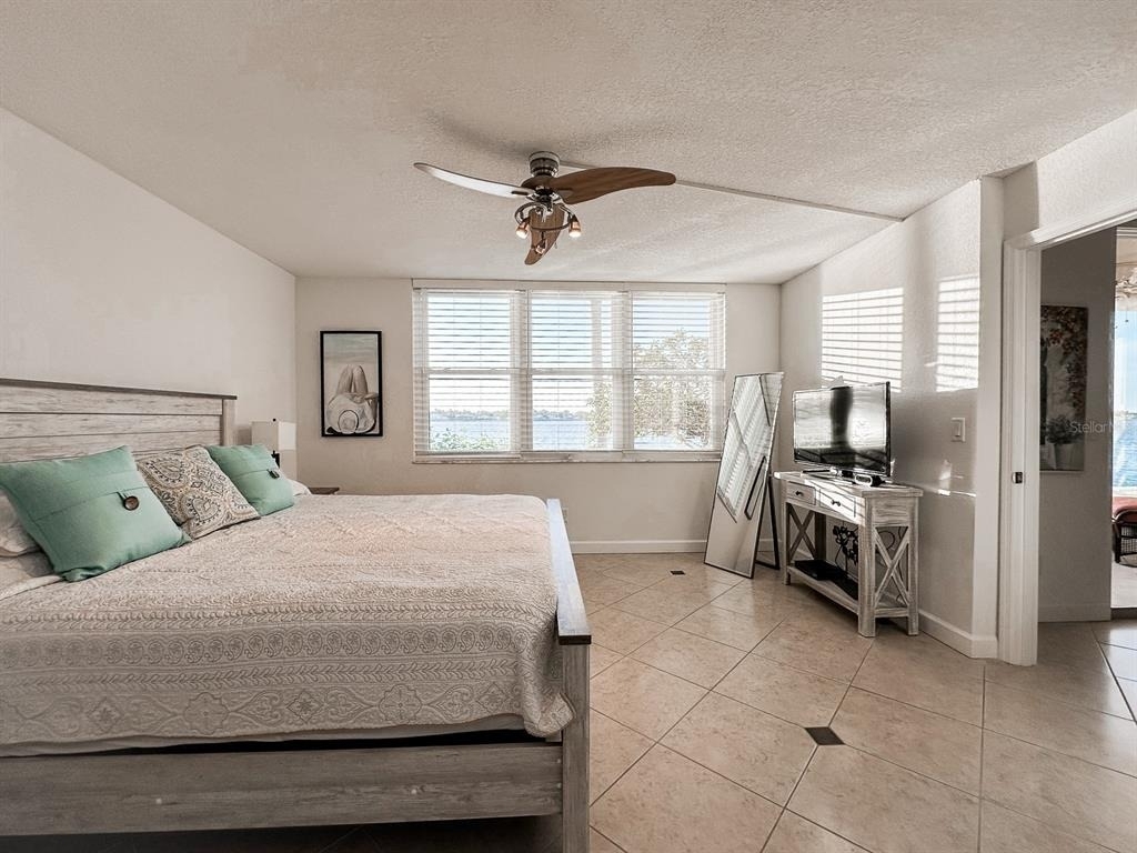 7920 Sun Island Drive S - Photo 4