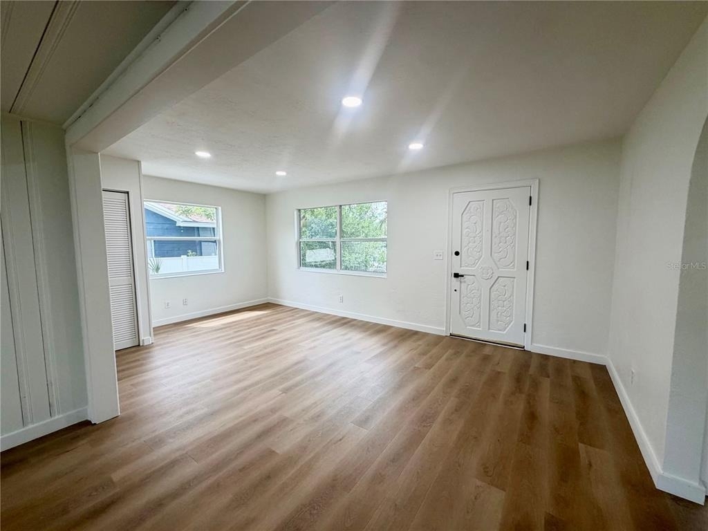 3938 2nd Avenue N - Photo 3