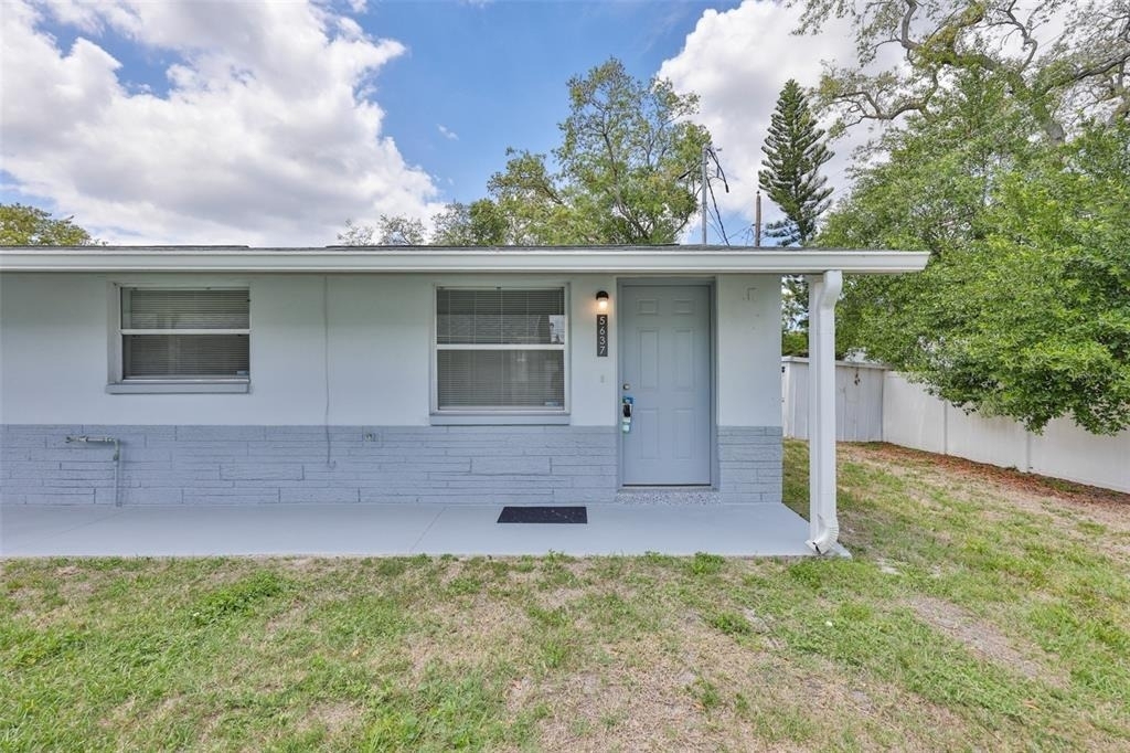 5637 Golden Nugget Drive - Photo 0