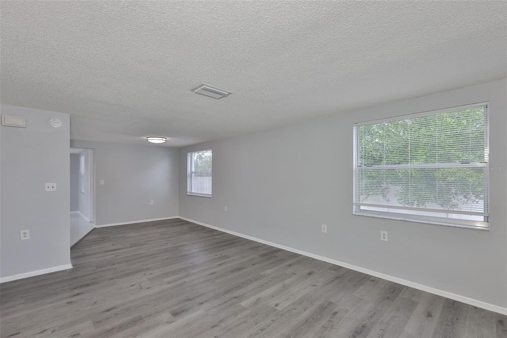 5637 Golden Nugget Drive - Photo 3