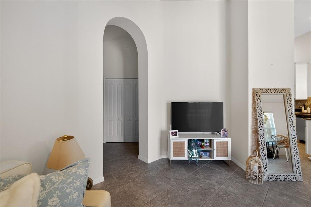 7001 Interbay Boulevard - Photo 7