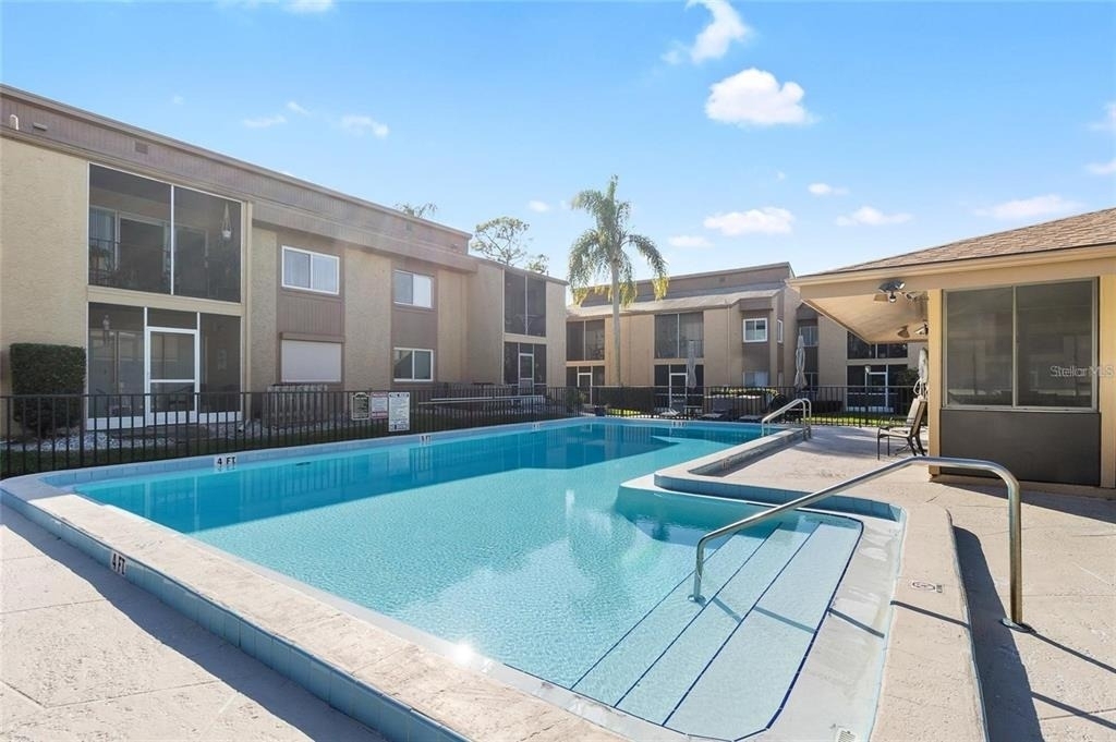 1589 Greenlea Drive - Photo 4