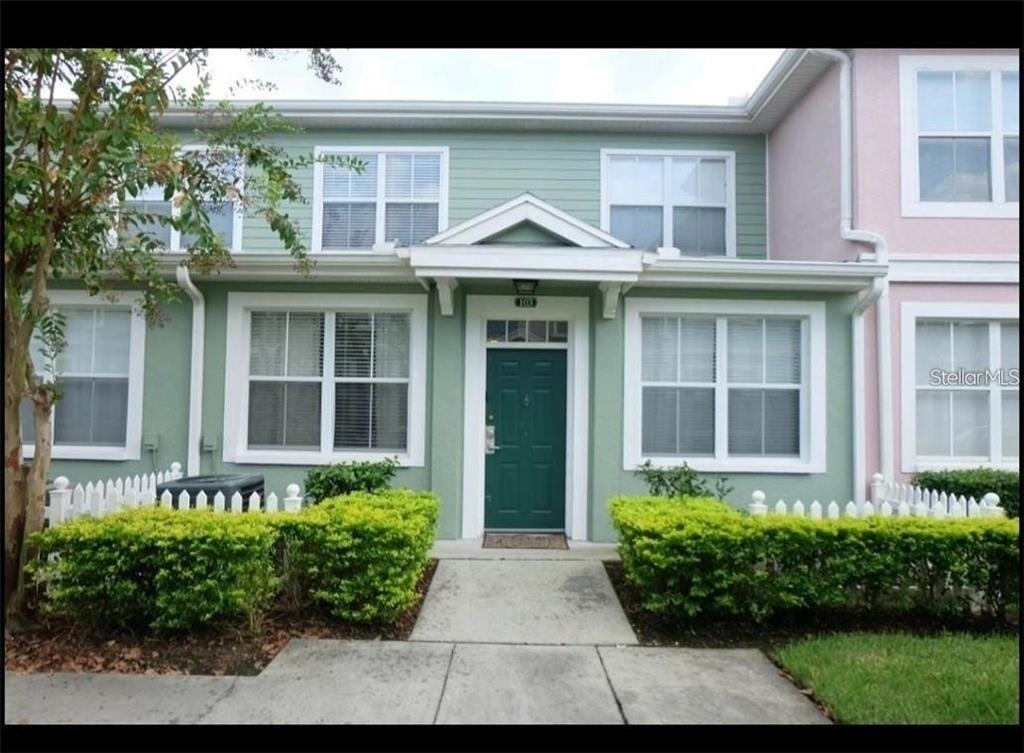 4015 Venetian Bay Drive - Photo 0