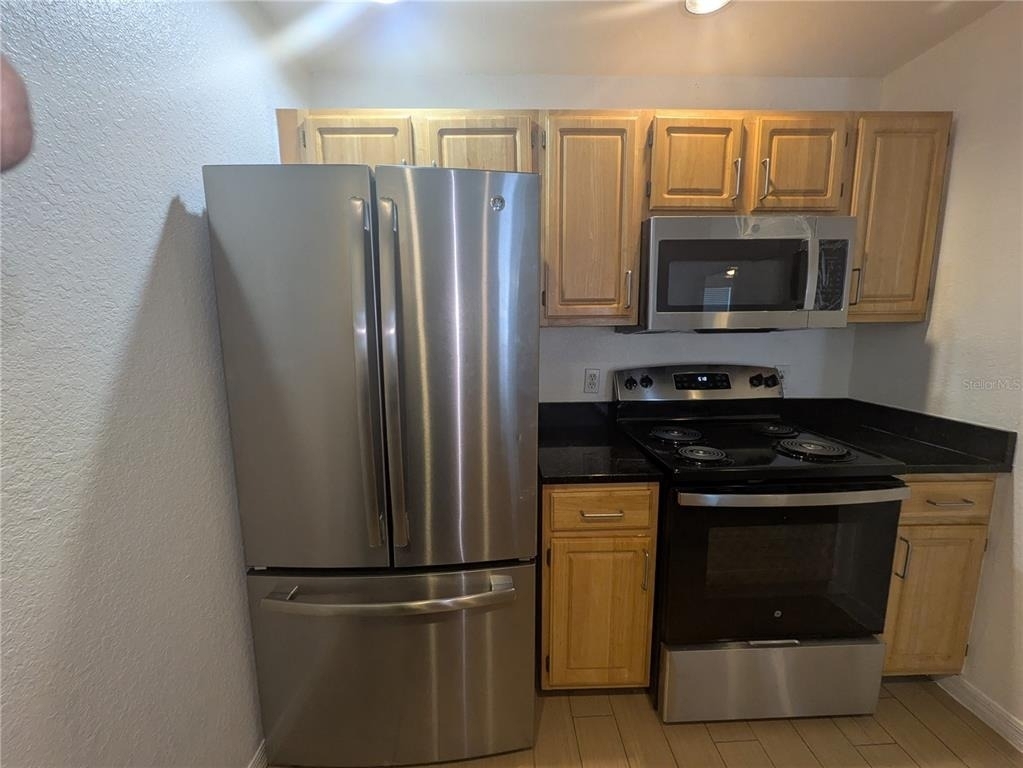 4015 Venetian Bay Drive - Photo 4