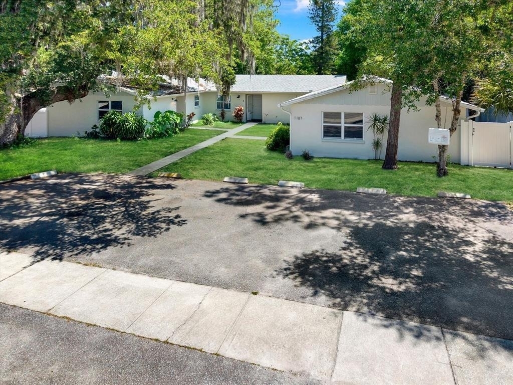 1187 Bass Boulevard - Photo 0