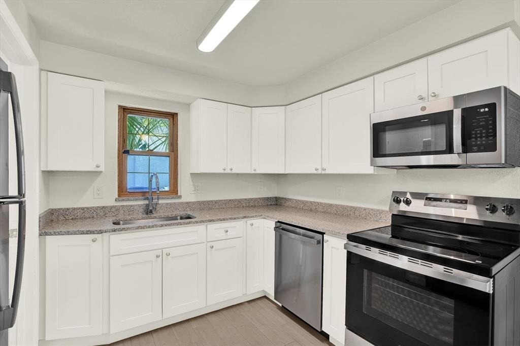 1187 Bass Boulevard - Photo 7