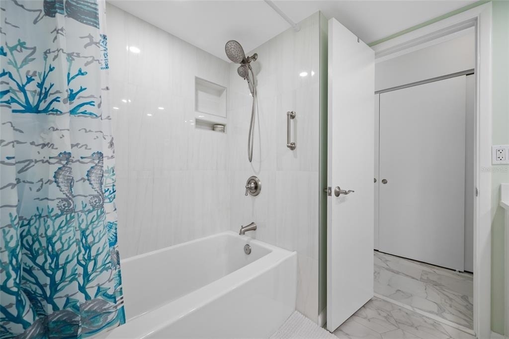 121 Island Way - Photo 26