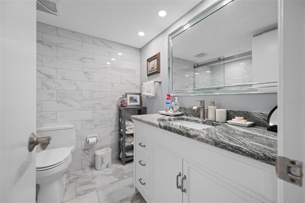121 Island Way - Photo 32