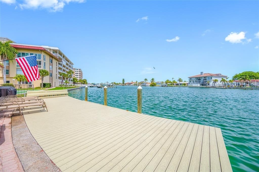 121 Island Way - Photo 41
