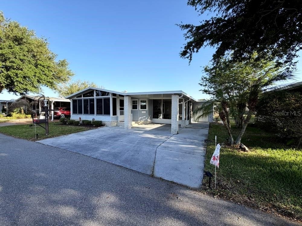 161 Greenview Drive - Photo 2