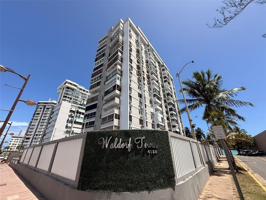 Waldorf Tower Ave. Isla Verde - Photo 1