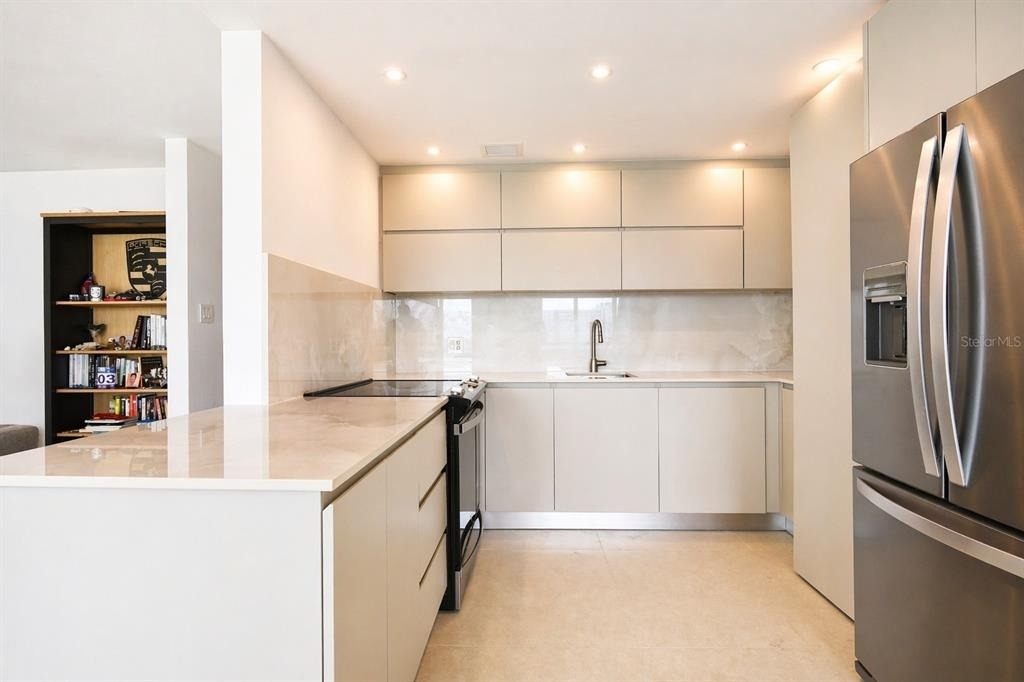 Waldorf Tower Ave. Isla Verde - Photo 11