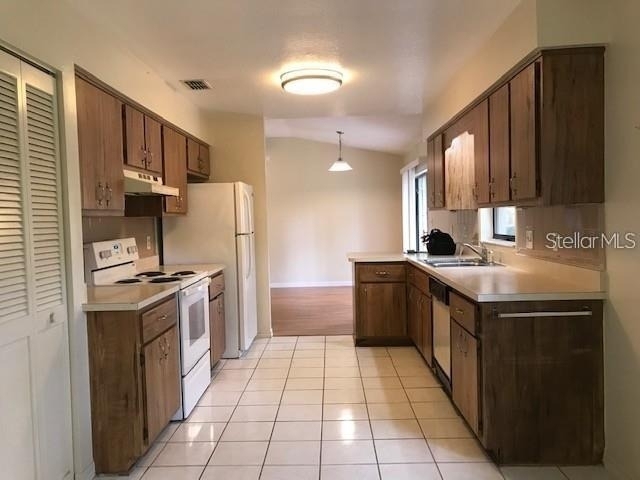 3026 Ne 39 Place - Photo 4