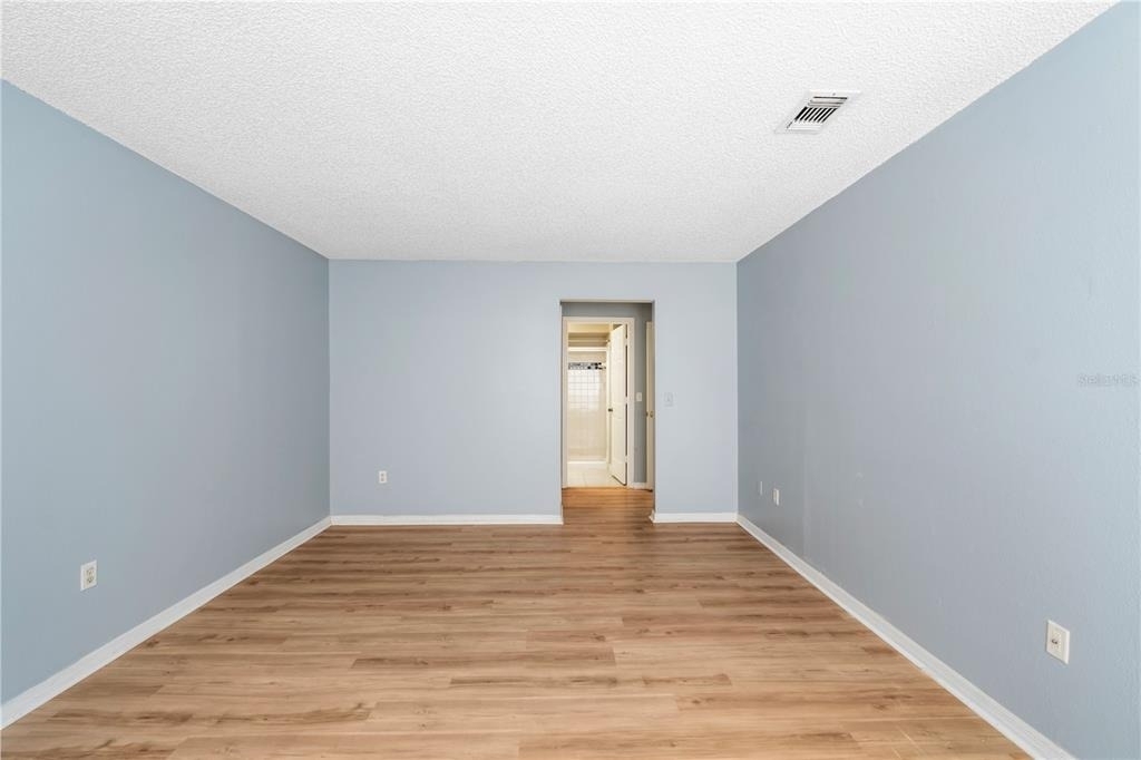 4160 Versailles Drive - Photo 11