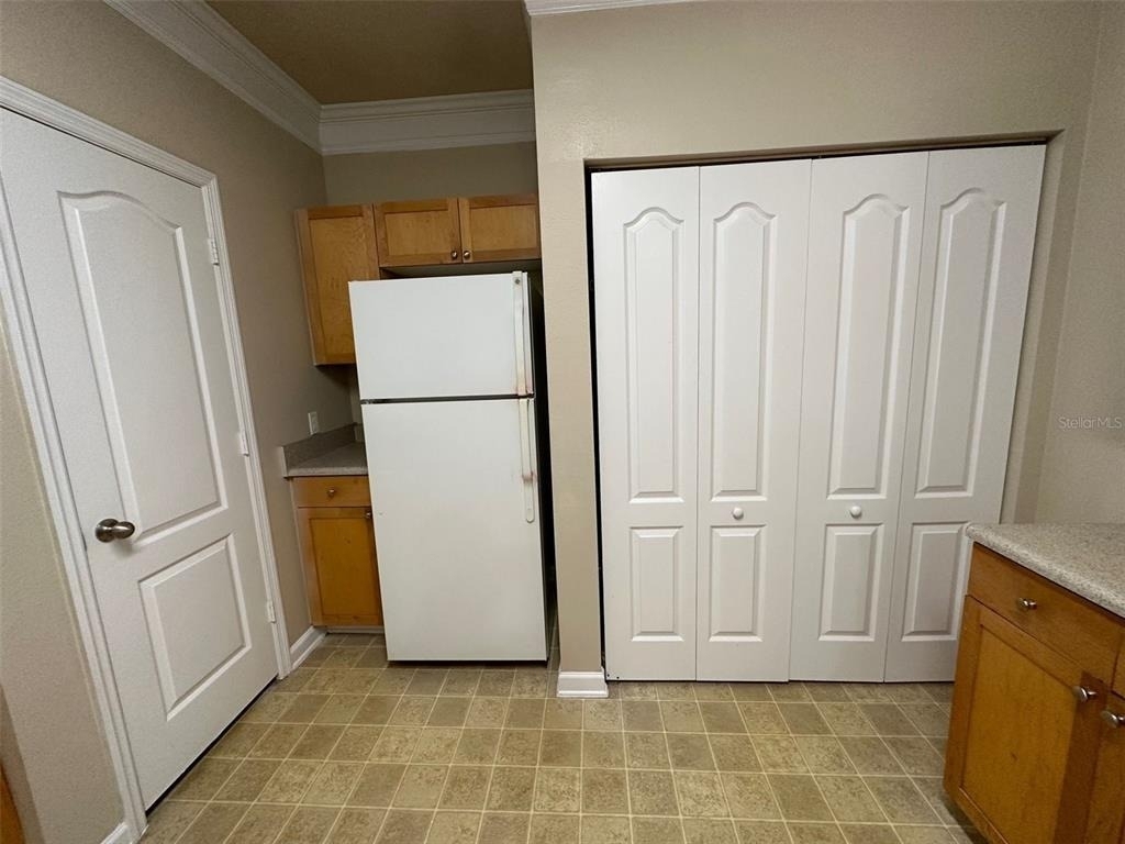 8836 Villa View Circle - Photo 6