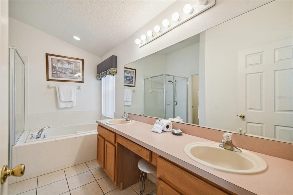 640 Chadbury Way - Photo 15