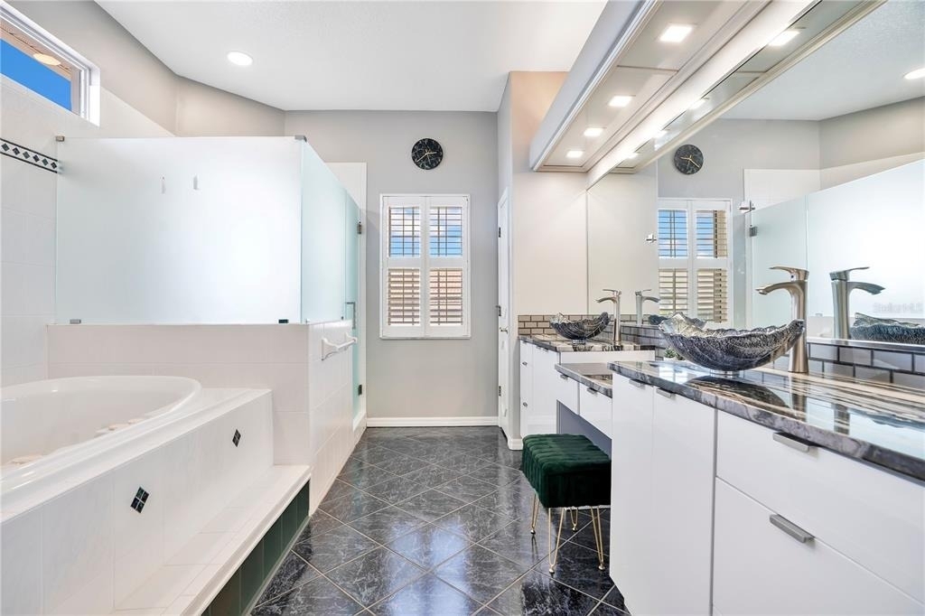 934 Symphony Isles Boulevard - Photo 18