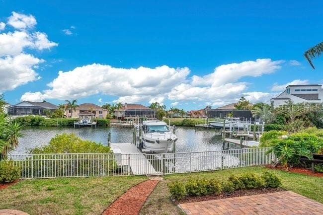 934 Symphony Isles Boulevard - Photo 37