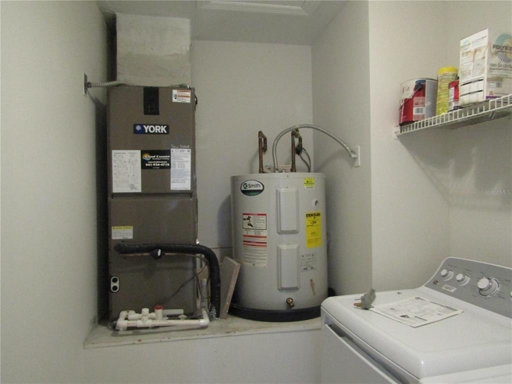 6191 Timberlake Drive - Photo 6