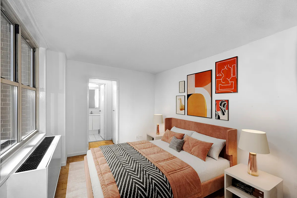 East 34th Street - Photo 1