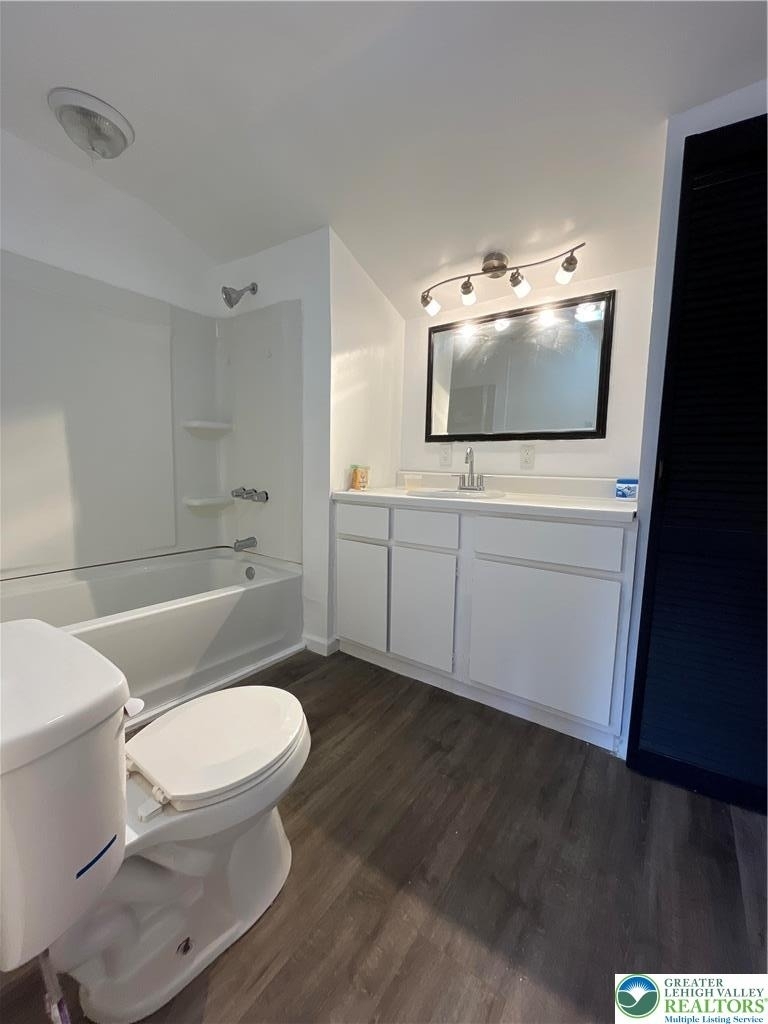 485 S Walnut Street - Photo 10