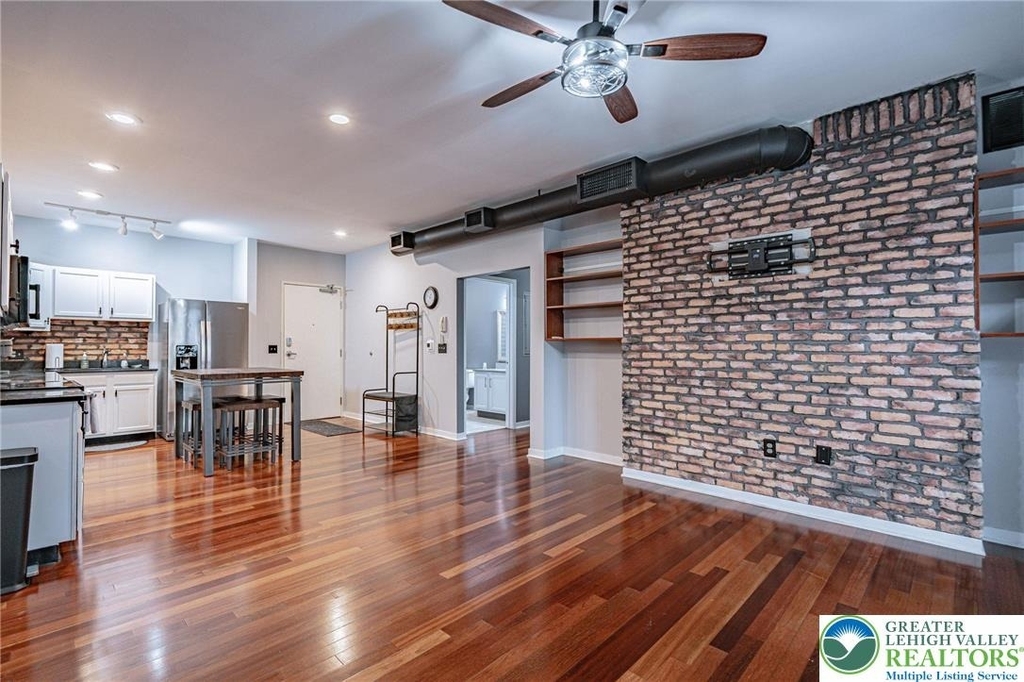11 W 2nd Street - Photo 9