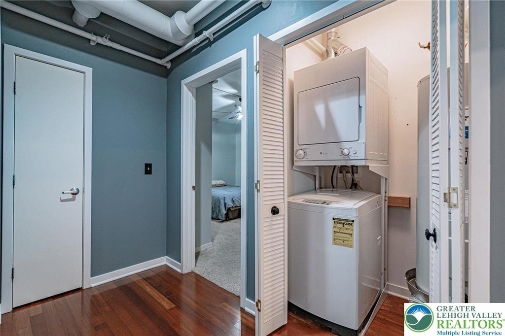 11 W 2nd Street - Photo 12
