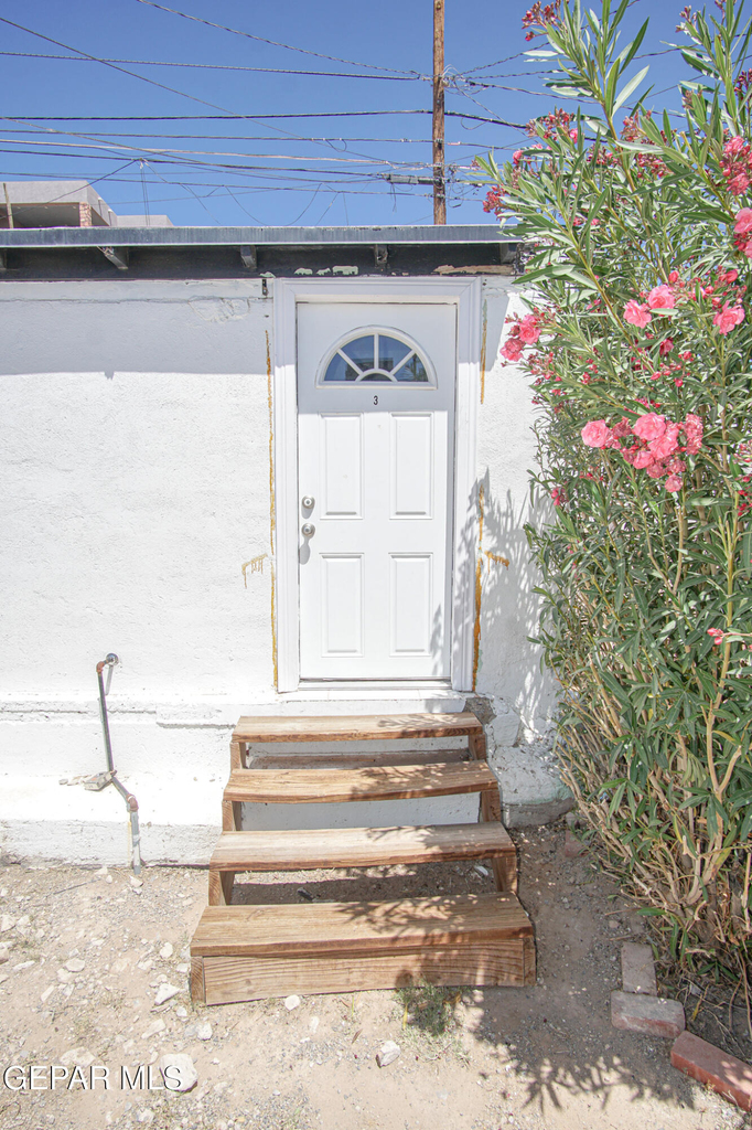 2111 Portland Avenue - Photo 0