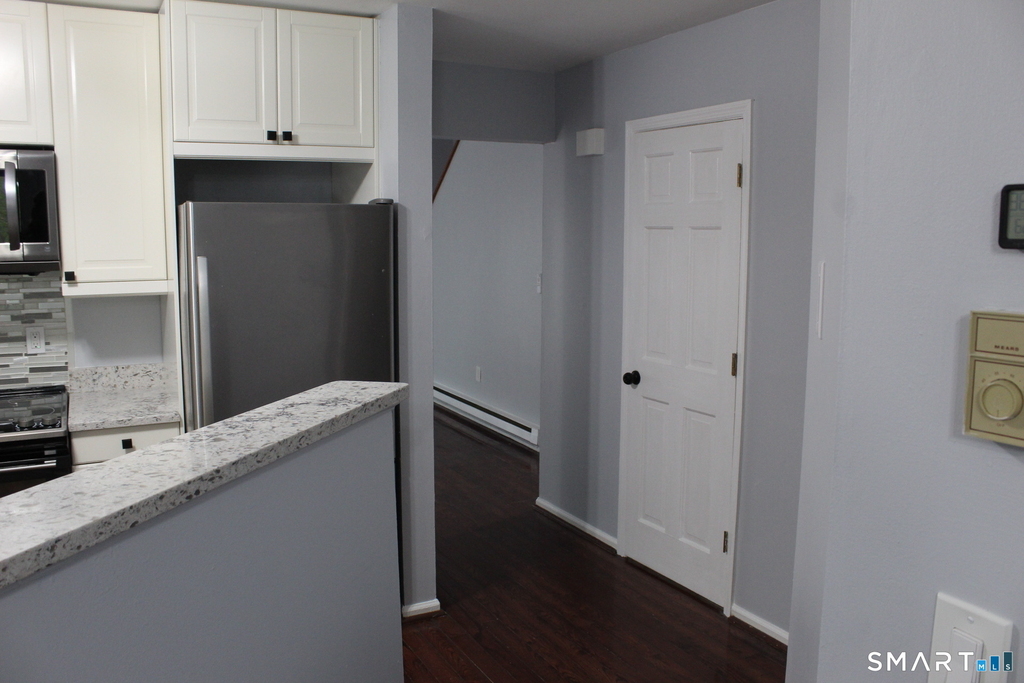 8 Rose Lane - Photo 15