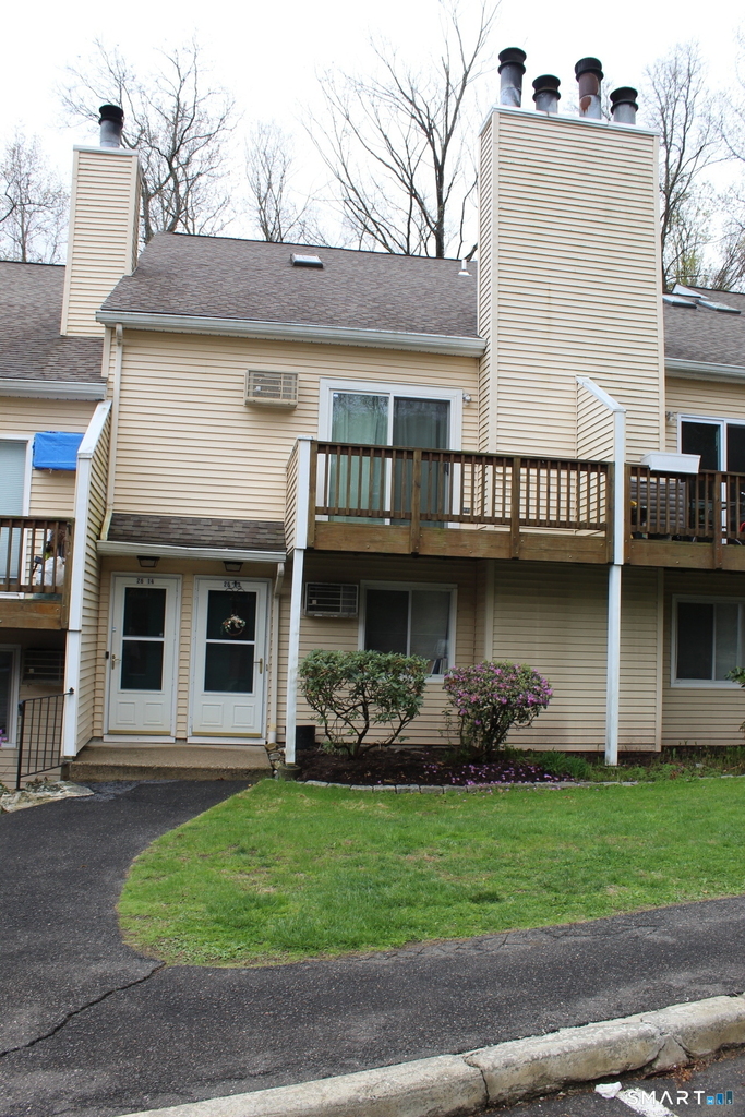 8 Rose Lane - Photo 1