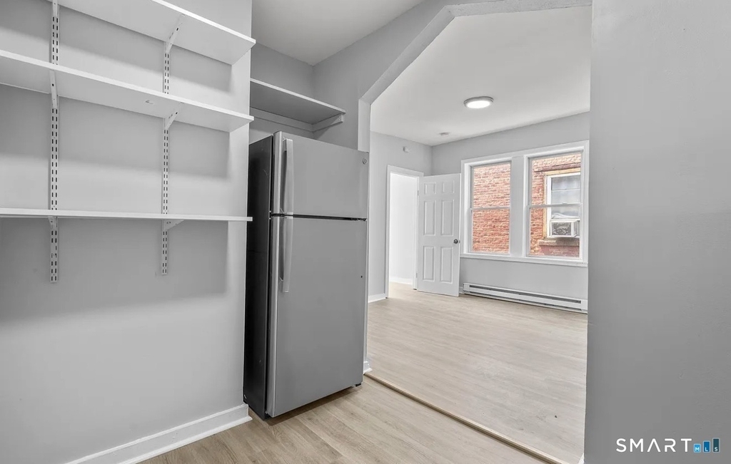 25 Whittier Street - Photo 4