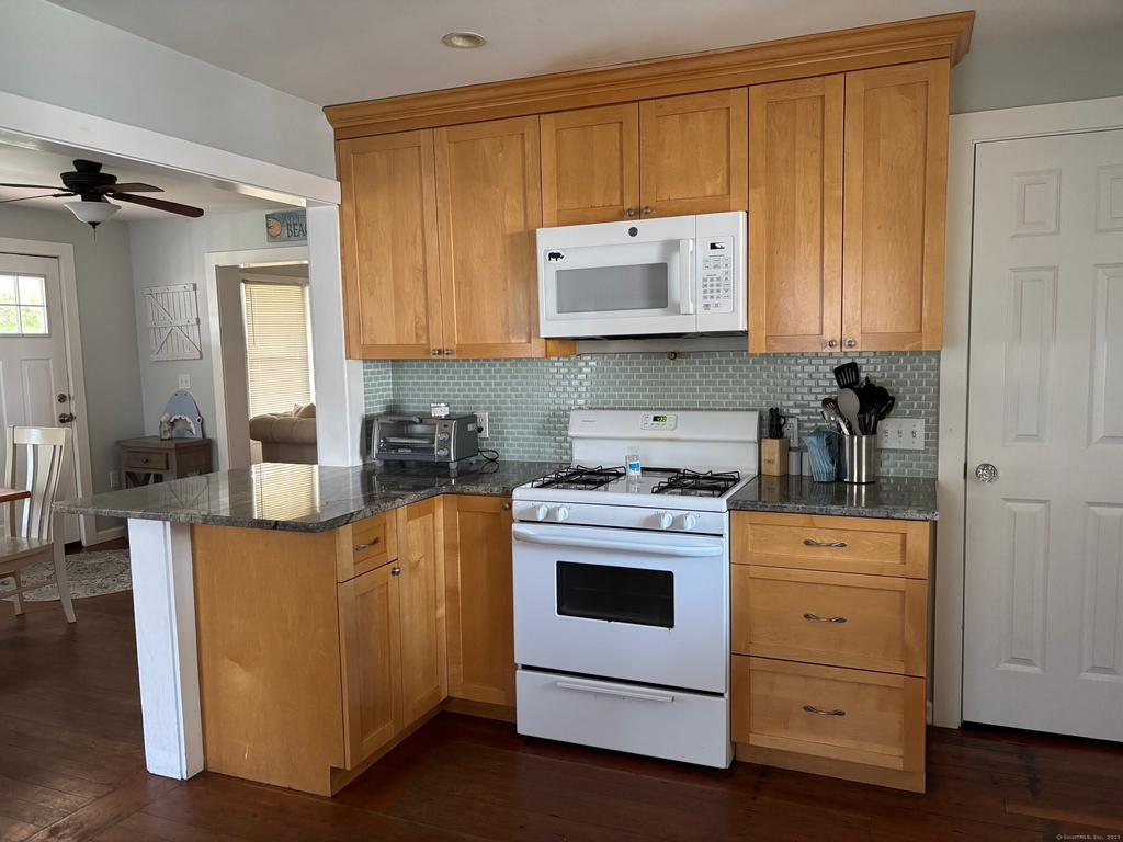 799 Rowland Road - Photo 14