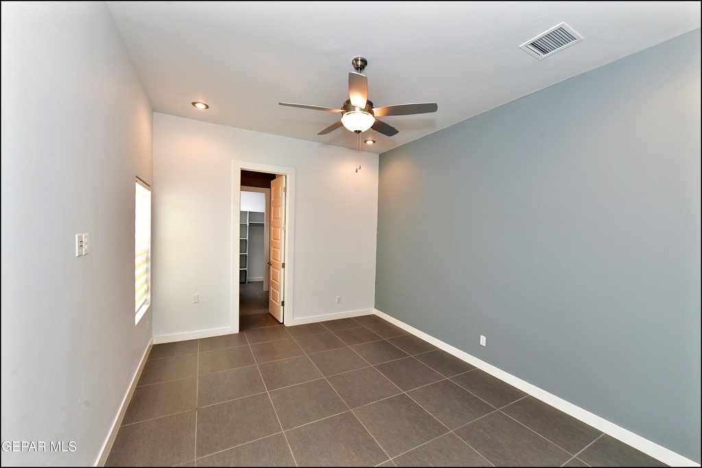 5973 Cartagena Circle - Photo 30