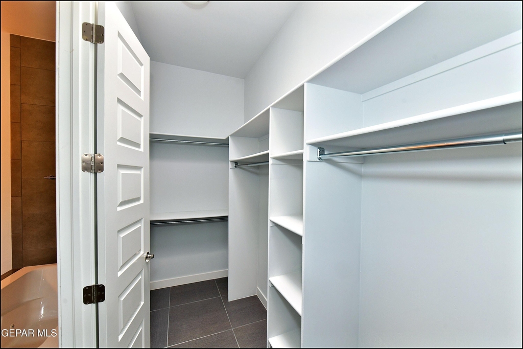 5973 Cartagena Circle - Photo 36